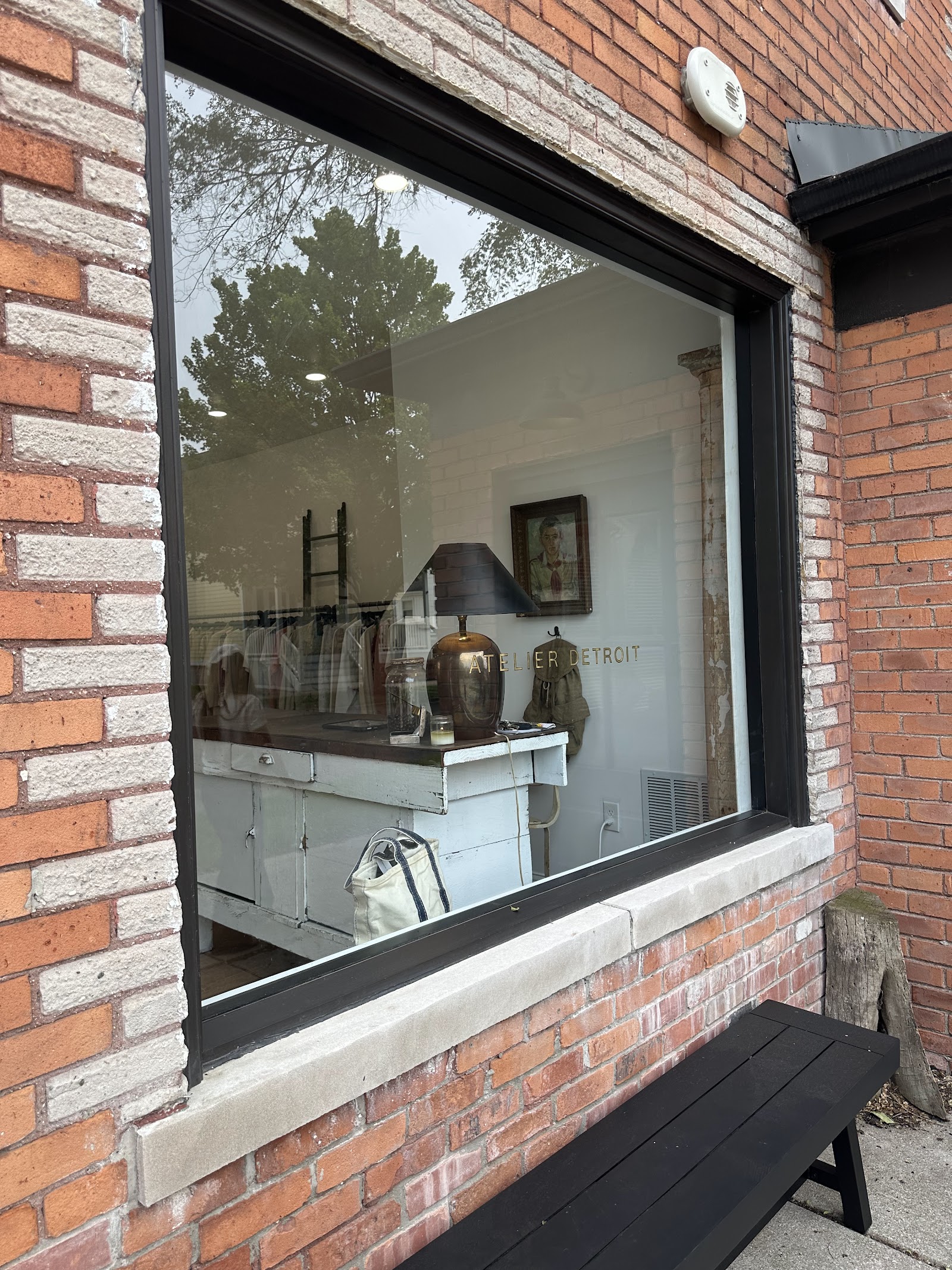 Atelier Detroit — photo