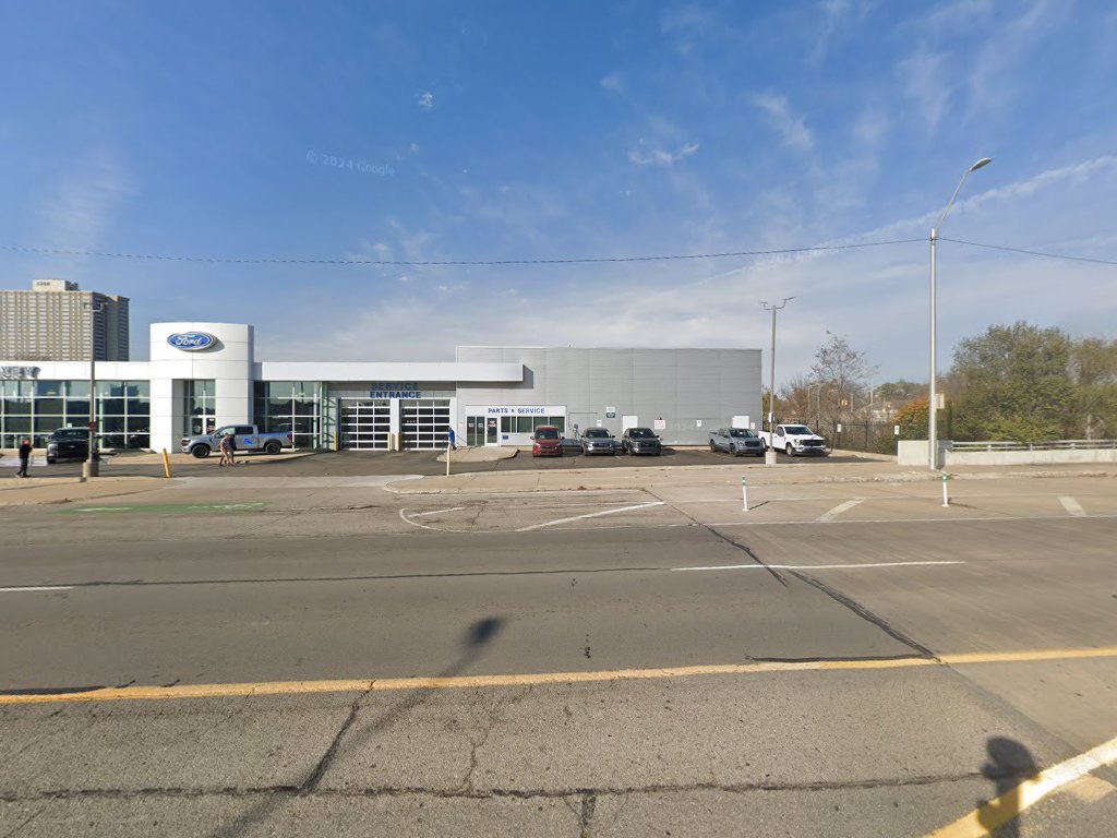Bob Maxey Ford Service — photo