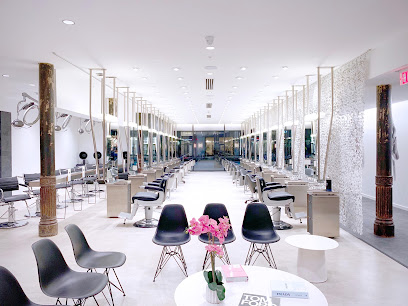 6 Salon in Detroit