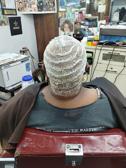 Big D Barber and Beauty Unisex Salon in Detroit