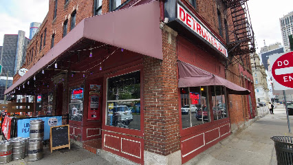 Detroiter Bar in Detroit, MI