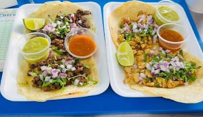 El Puerto Mariscos Seafood in Detroit, MI — photo 1