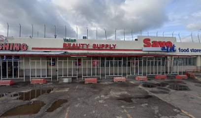Giovanni's Pizzeria-Save-Alot in Detroit