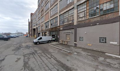 leslie patron in Detroit, MI — photo 1