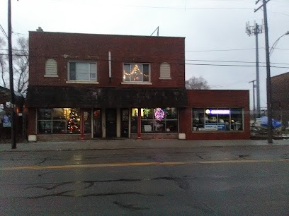 Lockeman's Hardware & Boats — photo