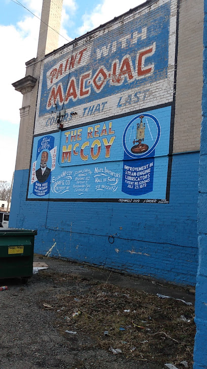 Paulie's Thrifty Hardware Stores — photo