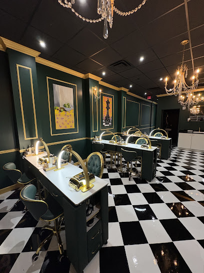 Queendom Nail Bar — photo
