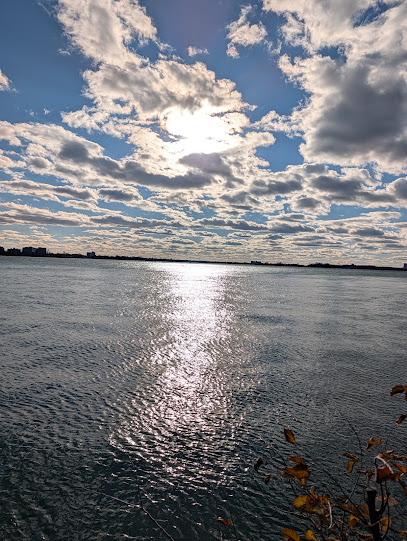 Riverfront-Lakewood East Park in Detroit