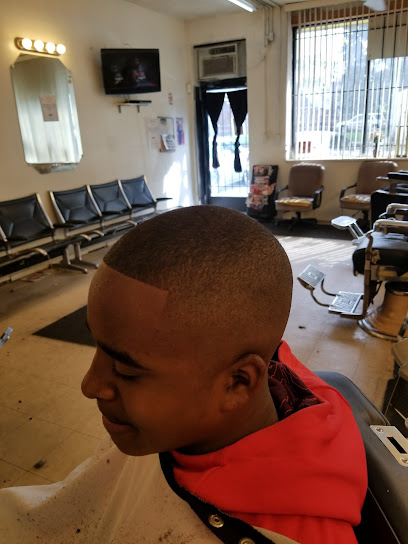 Short Stuff Barbershop in Detroit