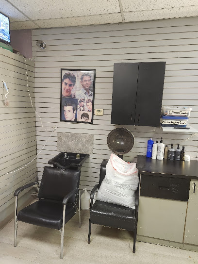 Sisters Beauty Salon in Detroit