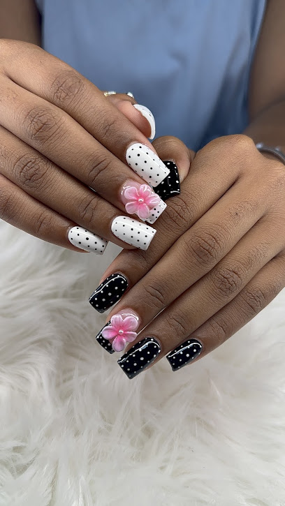 T & T Nails — photo