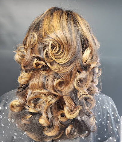 The Last Tangle Hair Salon and Fabulouz Findz Accessoriez in Detroit