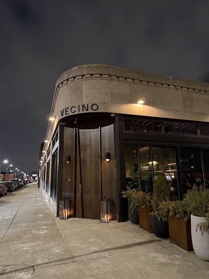 Vecino in Detroit