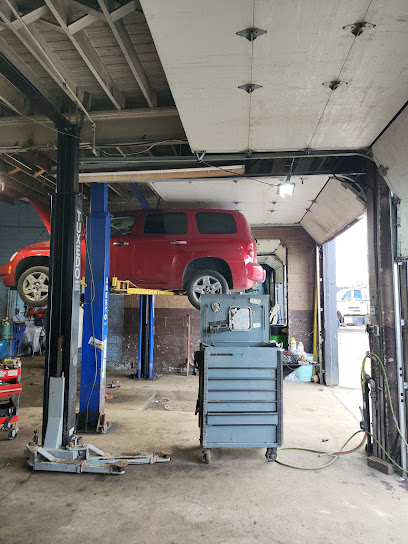 West Grand River Auto Service — photo