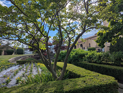 Yoga at the Mansion — photo