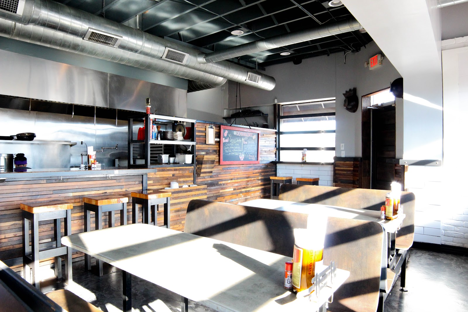 Johnny Noodle King — photo