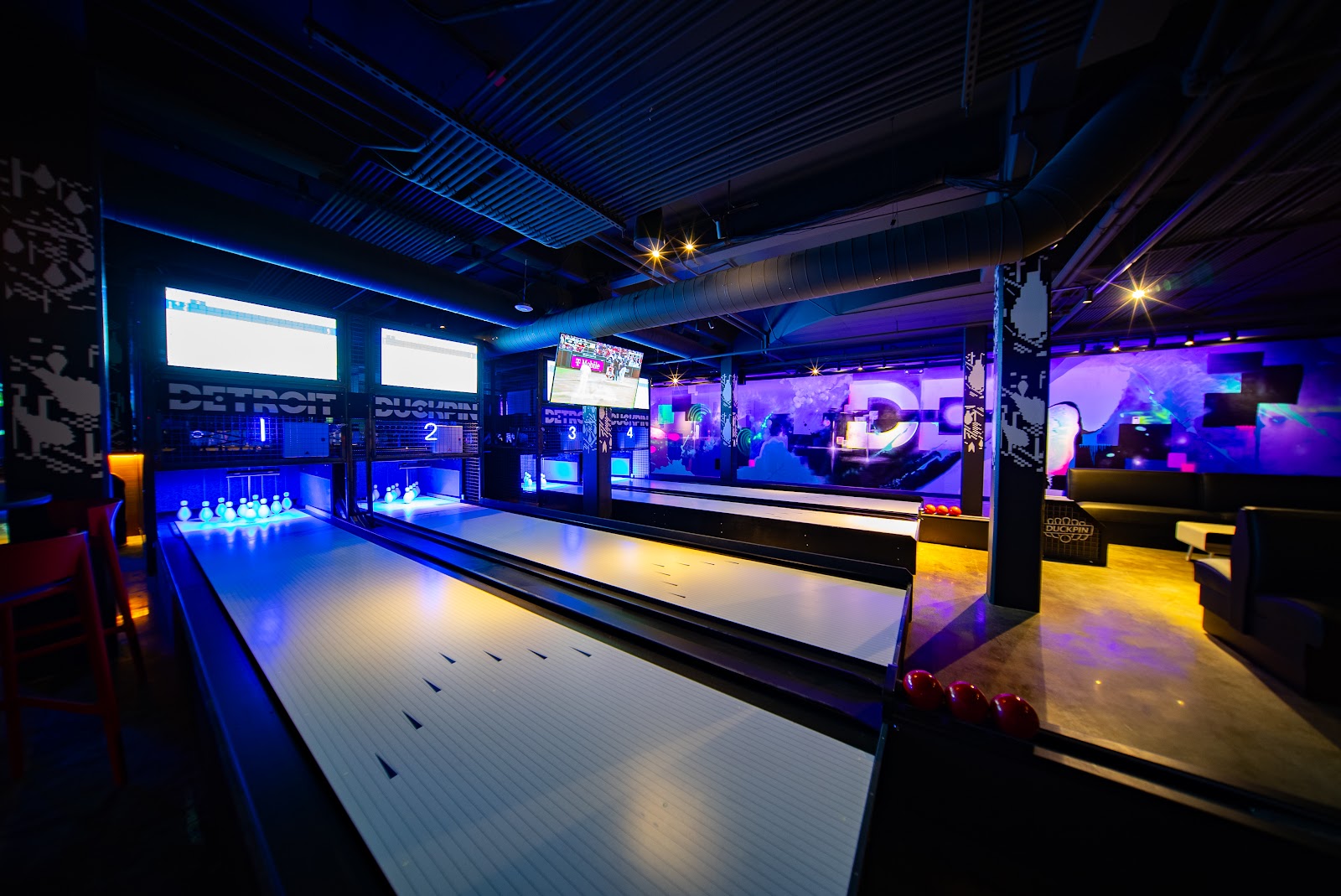 Strike Club Bowling — photo
