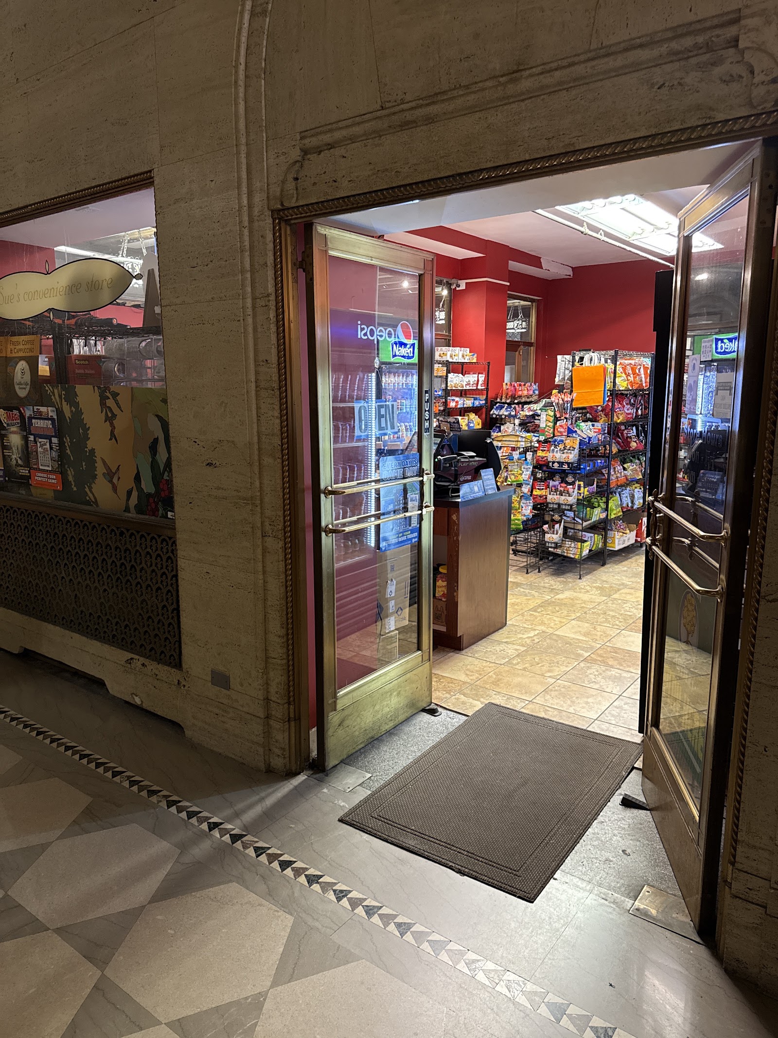 Sue's Convenience Store — photo